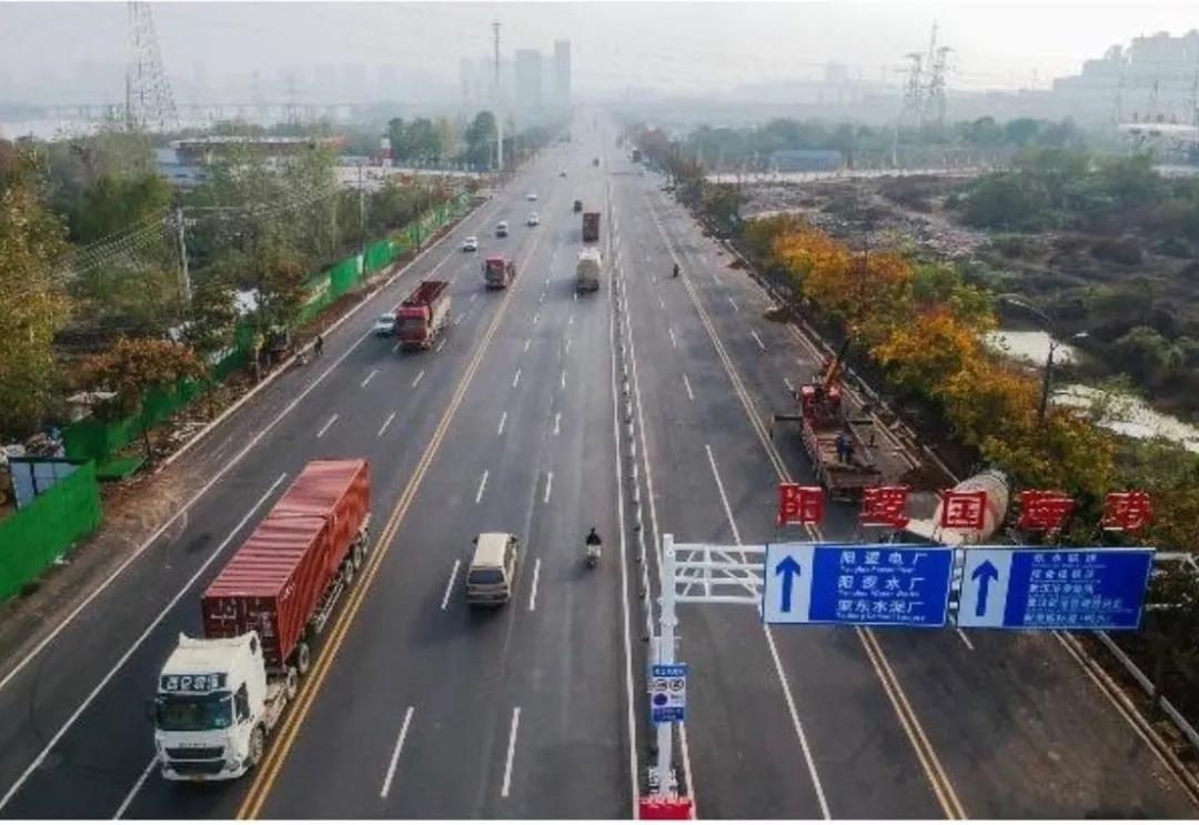 Z6���������ǲ�(�й���)���޹�˾����