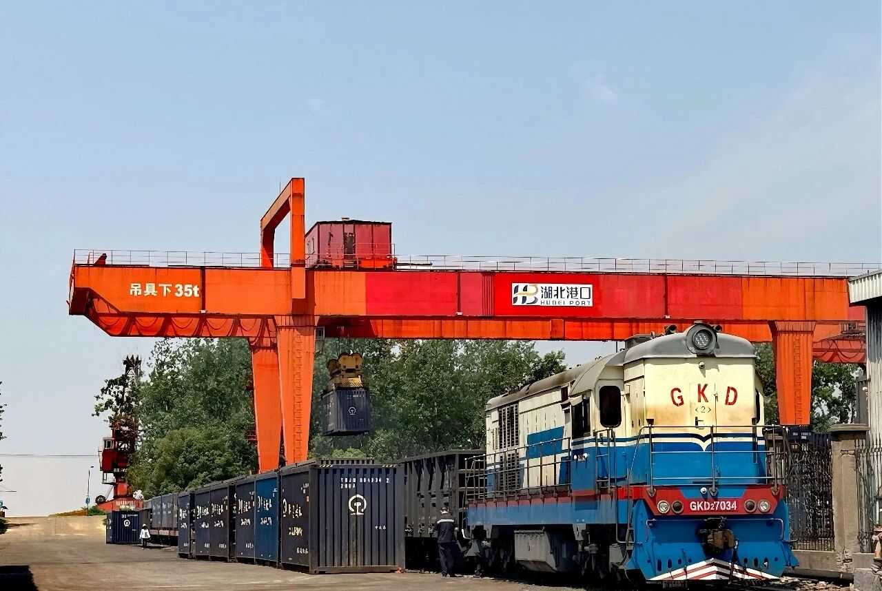 Z6���������ǲ�(�й���)���޹�˾����