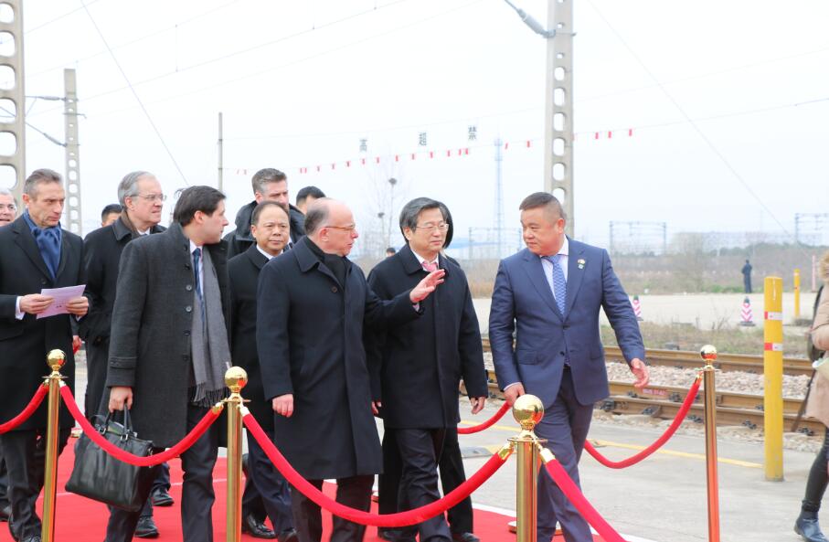 5.jpg Z6¡¤ÈËÉú¾ÍÊDz©(ÖйúÇø)ÓÐÏÞ¹«Ë¾¹ÙÍø